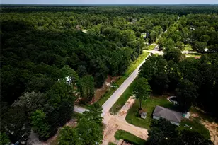 25609 Northampton, New Caney, TX 77357 - Photo 3