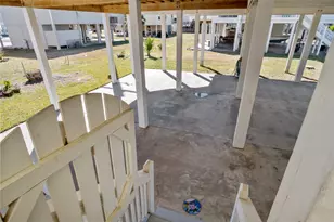 2296 Martinique, Crystal Beach, TX 77650 - Photo 37