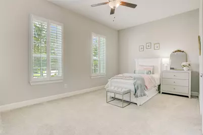 10615 Parkwood Court, Missouri City, TX 77459 - Photo 7