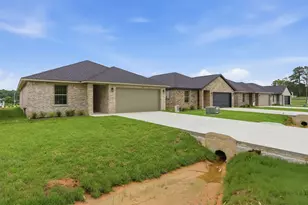 13146 Lake Conroe Bay Rd, Willis, TX 77318 - Photo 3