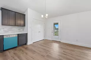 13146 Lake Conroe Bay Rd, Willis, TX 77318 - Photo 17
