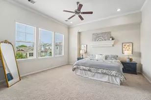 1010 W 24th St, Houston, TX 77008 - Photo 13