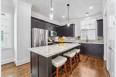 1010 W 24th Street #O, Houston, TX 77008 - Photo 3