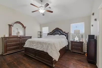 8338 Broadleaf Avenue, Baytown, TX 77521 - Photo 11