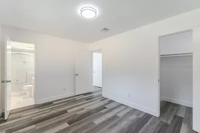 10126 Pine Moss Drive, Houston, TX 77040 - Photo 31