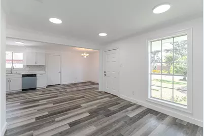 10126 Pine Moss Drive, Houston, TX 77040 - Photo 15