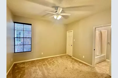 107 E Mirror Ridge Circle, The Woodlands, TX 77382 - Photo 29