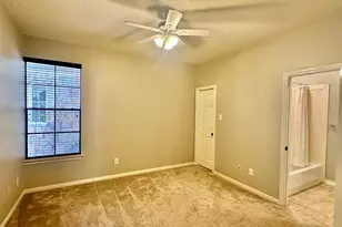 107 E Mirror Ridge Cir, The Woodlands, TX 77382 - Photo 29