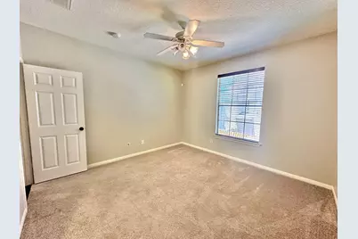 107 E Mirror Ridge Circle, The Woodlands, TX 77382 - Photo 35