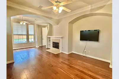 107 E Mirror Ridge Circle, The Woodlands, TX 77382 - Photo 19