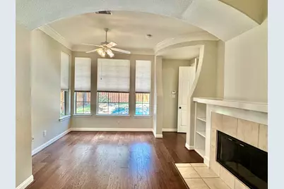 107 E Mirror Ridge Circle, The Woodlands, TX 77382 - Photo 17