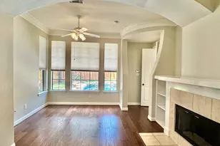 107 E Mirror Ridge Cir, The Woodlands, TX 77382 - Photo 17