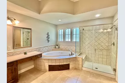 107 E Mirror Ridge Circle, The Woodlands, TX 77382 - Photo 21