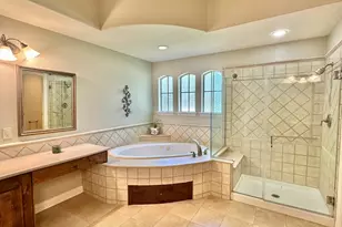 107 E Mirror Ridge Cir, The Woodlands, TX 77382 - Photo 21