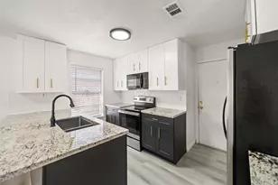 5726 Yorkgate Dr, Spring, TX 77373 - Photo 9