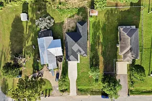 2522 16th St, Hempstead, TX 77445 - Photo 27