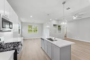 2522 16th St, Hempstead, TX 77445 - Photo 11