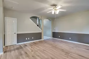 94 Cornflower Dr, The Woodlands, TX 77384 - Photo 9