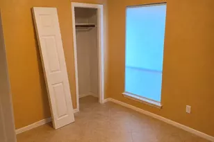7505 Tierra Verde Dr, Houston, TX 77083 - Photo 15