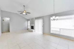 11111 Wheatridge Dr, Houston, TX 77064 - Photo 3