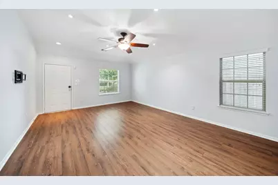 15838 Lost Anchor Way Lane, Houston, TX 77044 - Photo 3