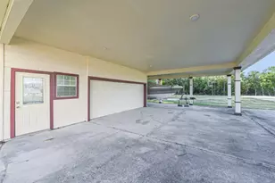 8224 Fm 2354 Rd, Beach City, TX 77523 - Photo 9
