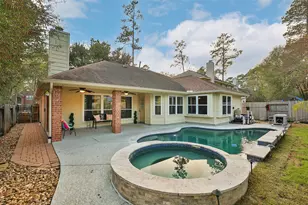 163 N Millport Cir, The Woodlands, TX 77382 - Photo 3