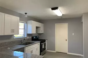 7022 Harpers Dr, Richmond, TX 77469 - Photo 5