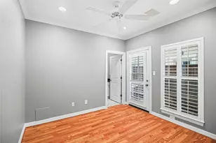 2150 Bancroft St, Houston, TX 77027 - Photo 17