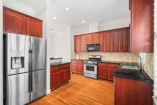 2150 Bancroft St, Houston, TX 77027 - Photo 9