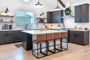 710 Hooks Trail Ln, League City, TX 77573 - Photo 5