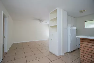 3702 Flora #4, Houston, TX 77006 - Photo 13