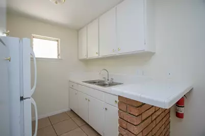 3702 Flora #4, Houston, TX 77006 - Photo 7