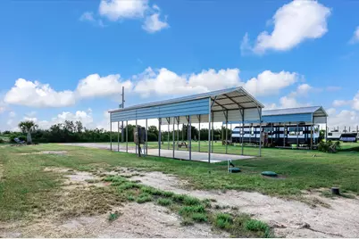 1065 Canal, Gilchrist, TX 77617 - Photo 7