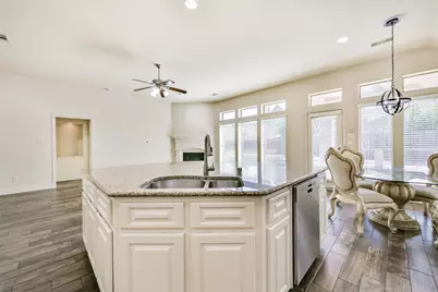 2919 Silhouette Bay Drive, Pearland, TX 77584 - Photo 13