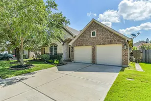 2919 Silhouette Bay Dr, Pearland, TX 77584 - Photo 3