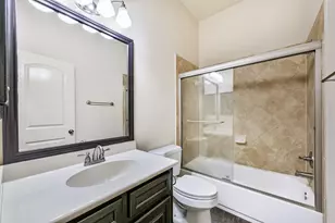 2919 Silhouette Bay Dr, Pearland, TX 77584 - Photo 29