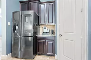 289 W Bend Dr, League City, TX 77573 - Photo 11