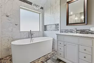 289 W Bend Dr, League City, TX 77573 - Photo 23