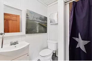 1521 John St, Dickinson, TX 77539 - Photo 45