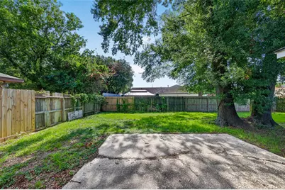 9702 Hillis Street, Houston, TX 77078 - Photo 35