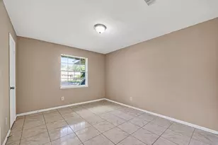 9702 Hillis St, Houston, TX 77078 - Photo 25