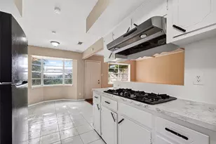 9702 Hillis St, Houston, TX 77078 - Photo 19