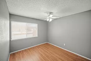 2313 Crescent Park Dr, Houston, TX 77077 - Photo 13