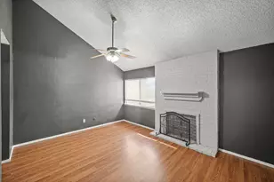 2313 Crescent Park Dr, Houston, TX 77077 - Photo 9