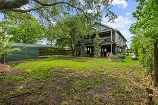 939 17th Street St, Dickinson, TX 77539 - Photo 11