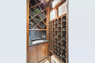 2621 Cason Street, West University Place, TX 77005 - Photo 31