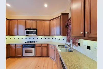 1742 Michigan Street #F, Houston, TX 77006 - Photo 7
