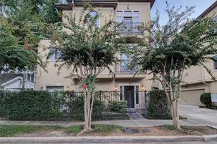 1742 Michigan St, Houston, TX 77006 - Photo 1