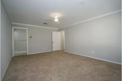 1819 Saddlecreek Drive, Houston, TX 77090 - Photo 39